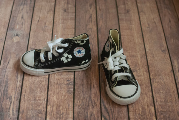 Hand-Painted Soccer High Top Converse
