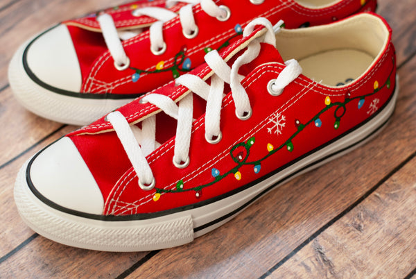 Christmas Light Low Top Converse