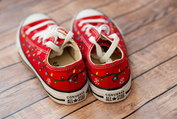 Christmas Light Low Top Converse
