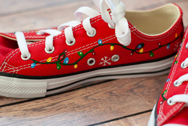 Christmas Light Low Top Converse