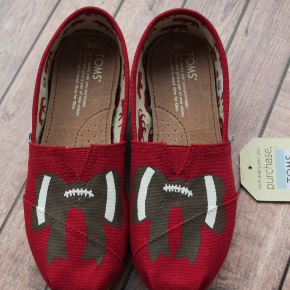 Football Bow Hand-Painted Toms – With love, Paint