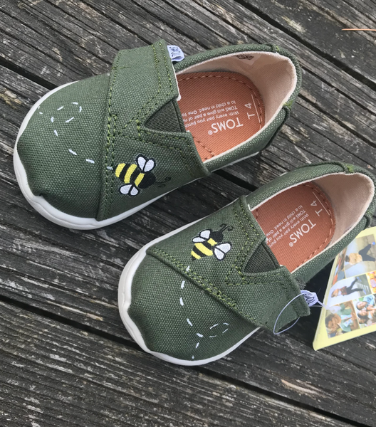 Hand Painted Bee Toms