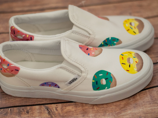 hand painted donut slip on vans