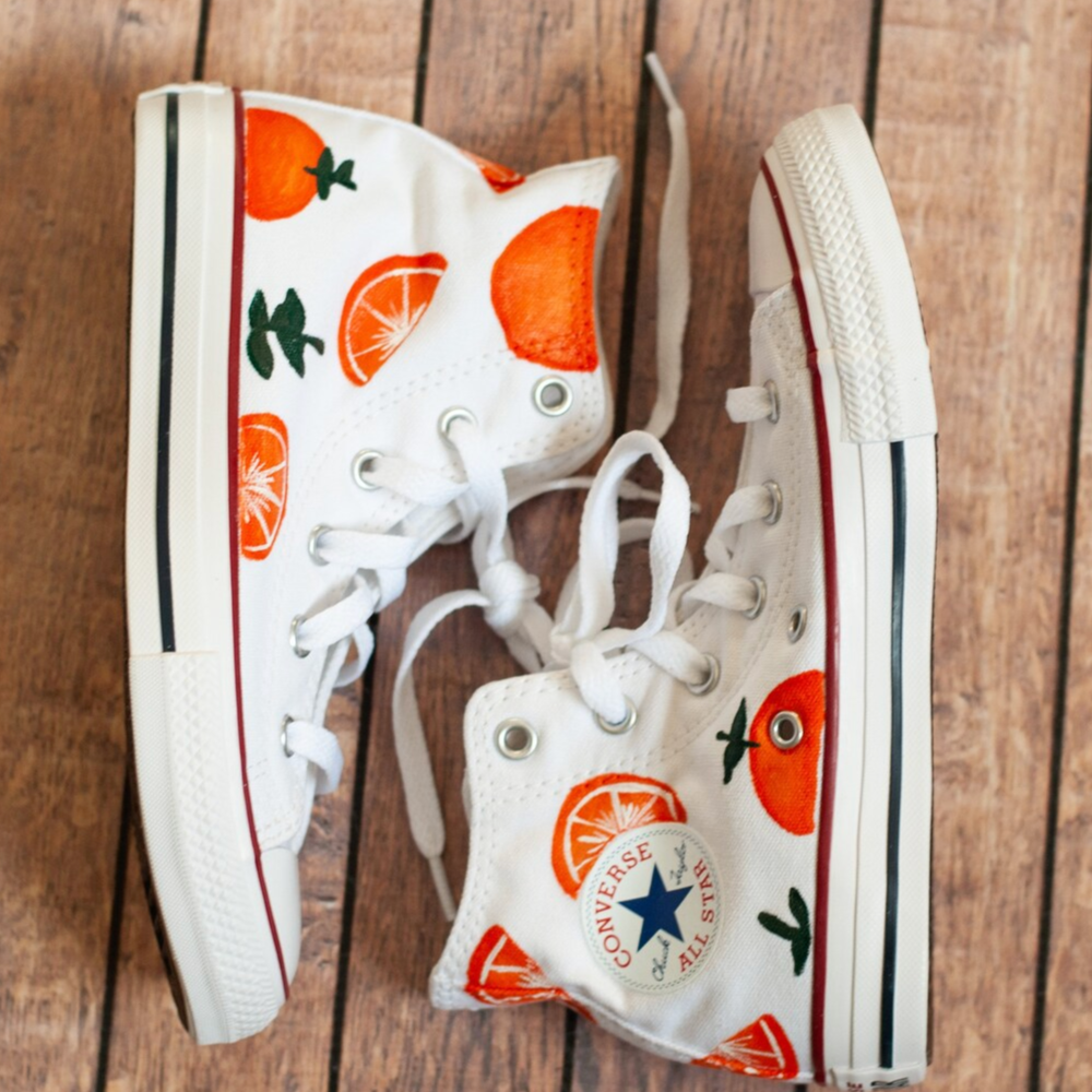 White top converse painted