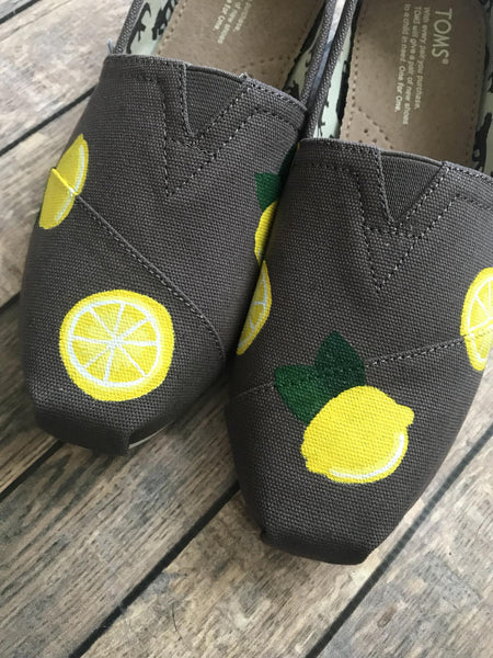 Lemon Slice PaintedToms
