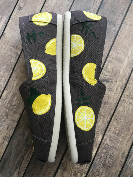 Lemon Slice PaintedToms