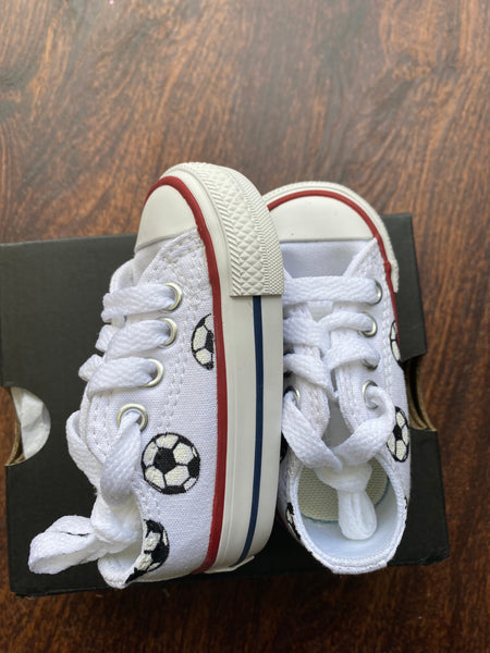 Soccer Low Top Converse