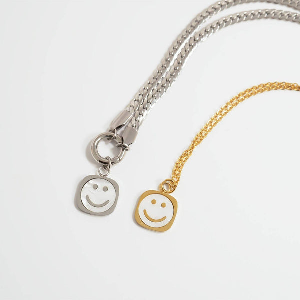18K Gold PVD Stainless Steel Mother of Pearl Smiley Charm: Gold