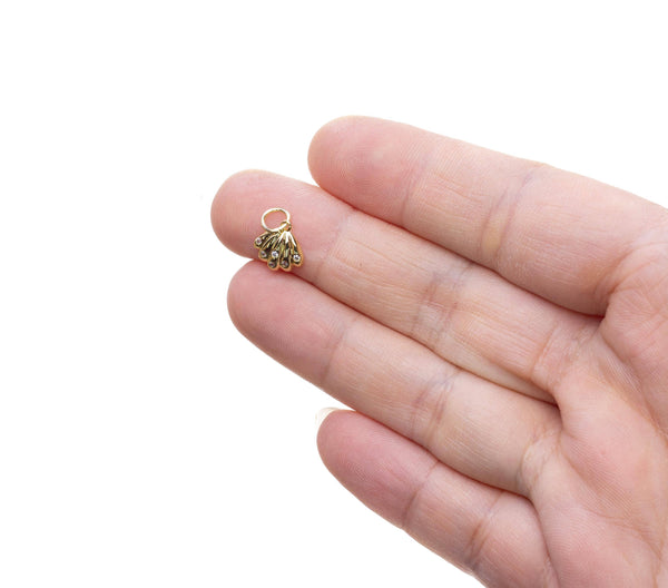 Gold or Silver CZ Clam Shell Charm CPG2192-CPS2192: Gold / 3pcs