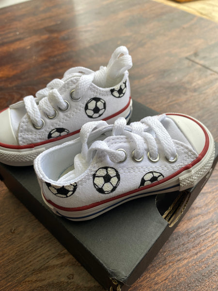 Soccer Low Top Converse