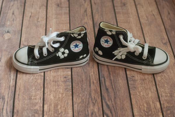Hand-Painted Soccer High Top Converse
