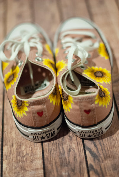 Womens Size 6.5 - Sunflower Converse