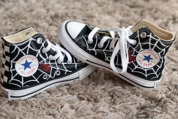 Spiderweb High Top Converse