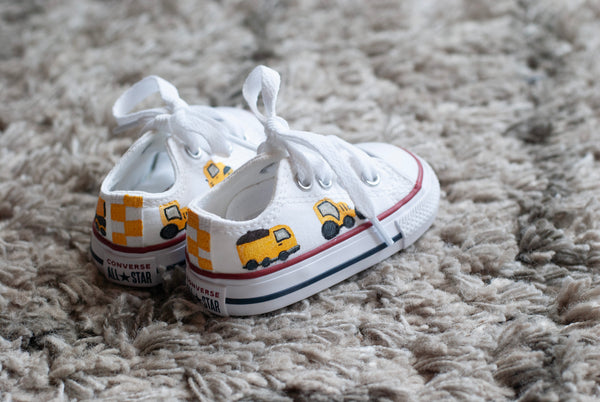 Truck Low Top Converse | Hand Painted Truck Low Top Converse | Truck Converse