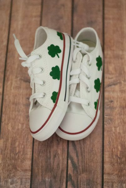 Checkered Shamrock Low Top Converse