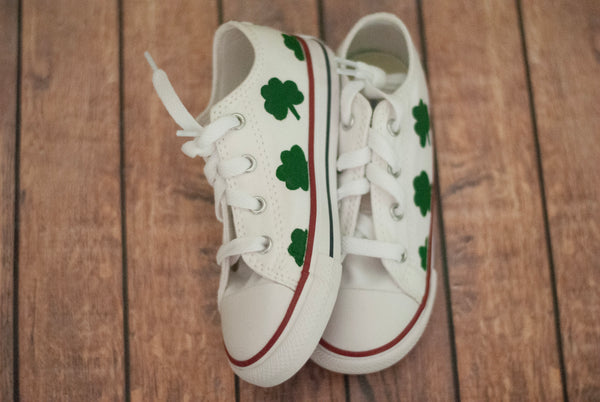 Checkered Shamrock Low Top Converse