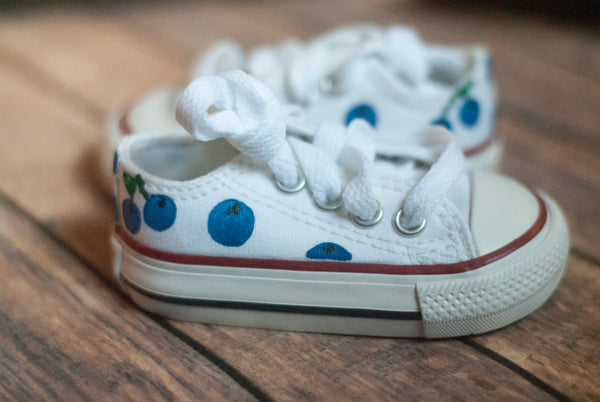 Blueberry Hand Painted Low Top Converse