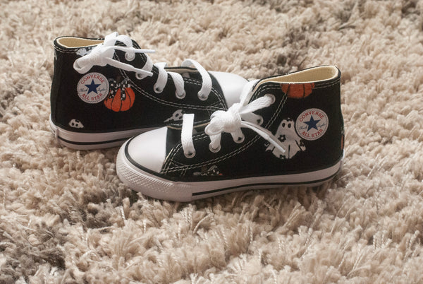 Pumpkin + Checkered Bow Halloween Converse