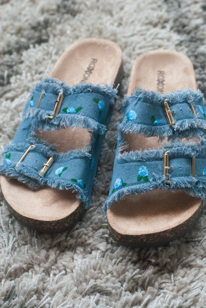Hydrangea Sandals