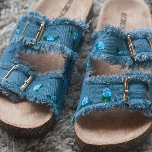 Hydrangea Sandals