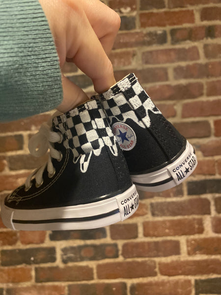 Toddler - Size 3 checkered drip converse