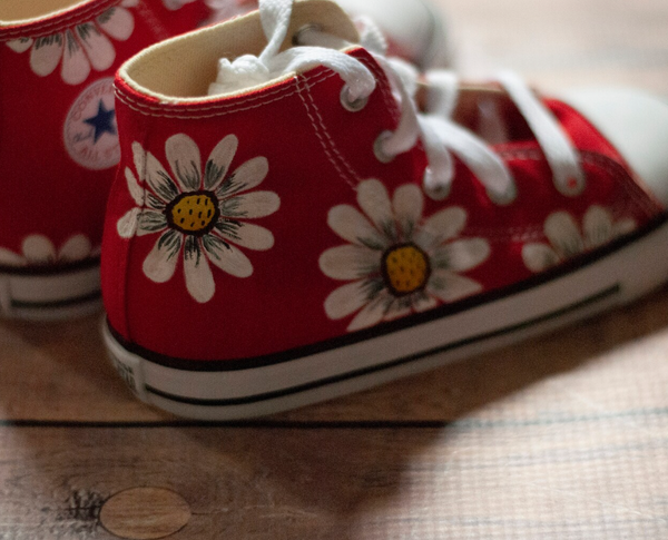 Daisy High Top Red Converse