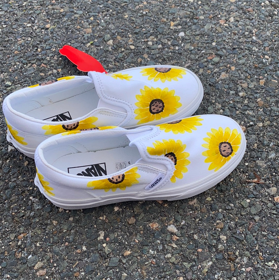 White Sunflower Slip On Vans – With love, Paint