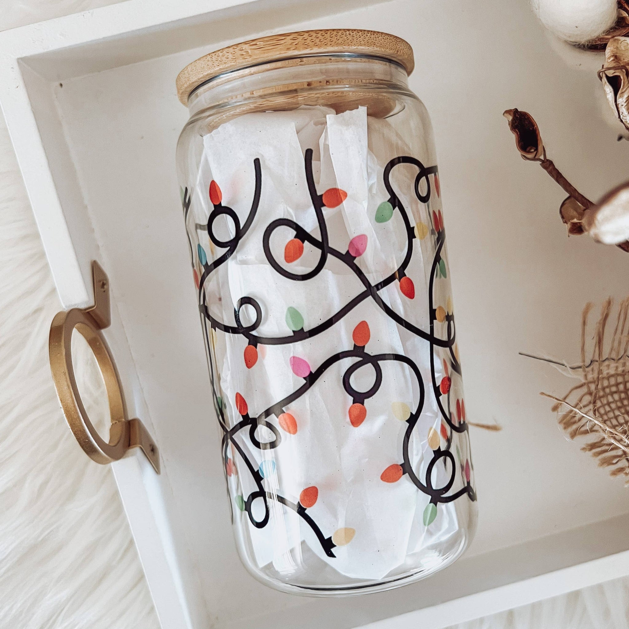 Christmas Lights 16 oz Glass Cup with Bamboo Lid