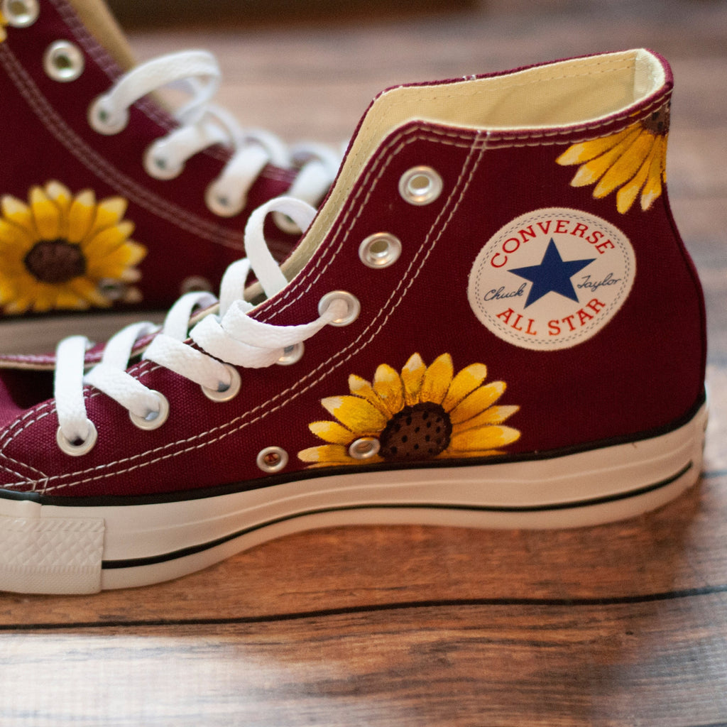 Top geloof Industrialiseren Sunflower High Top Converse | Custom Sunflower Converse – With love, Paint