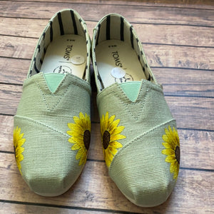 Ready To Ship | Sunflower Toms Women’s Size 6.5